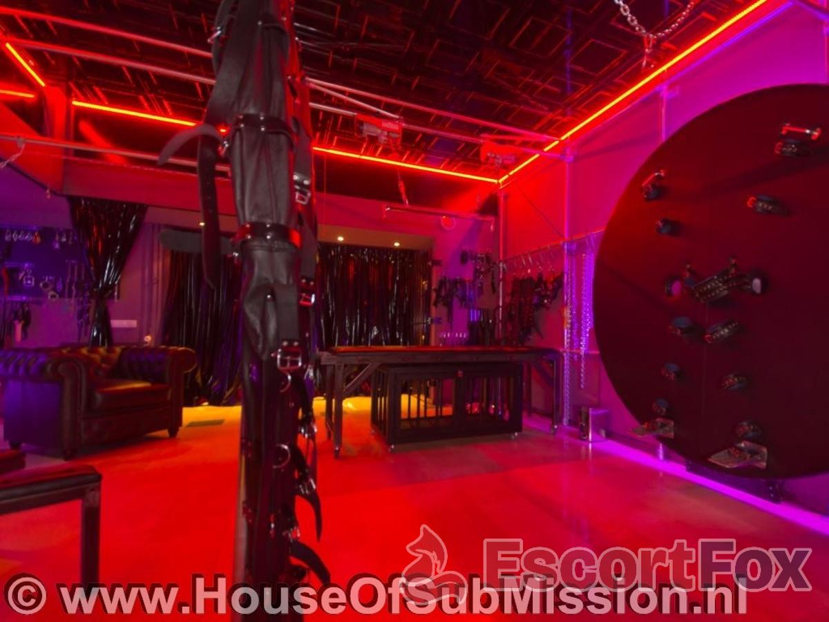House Of Submission — erotický podnik v Haag