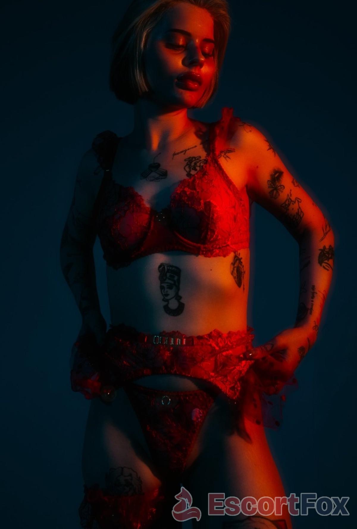 Liza — escort in Tallinn