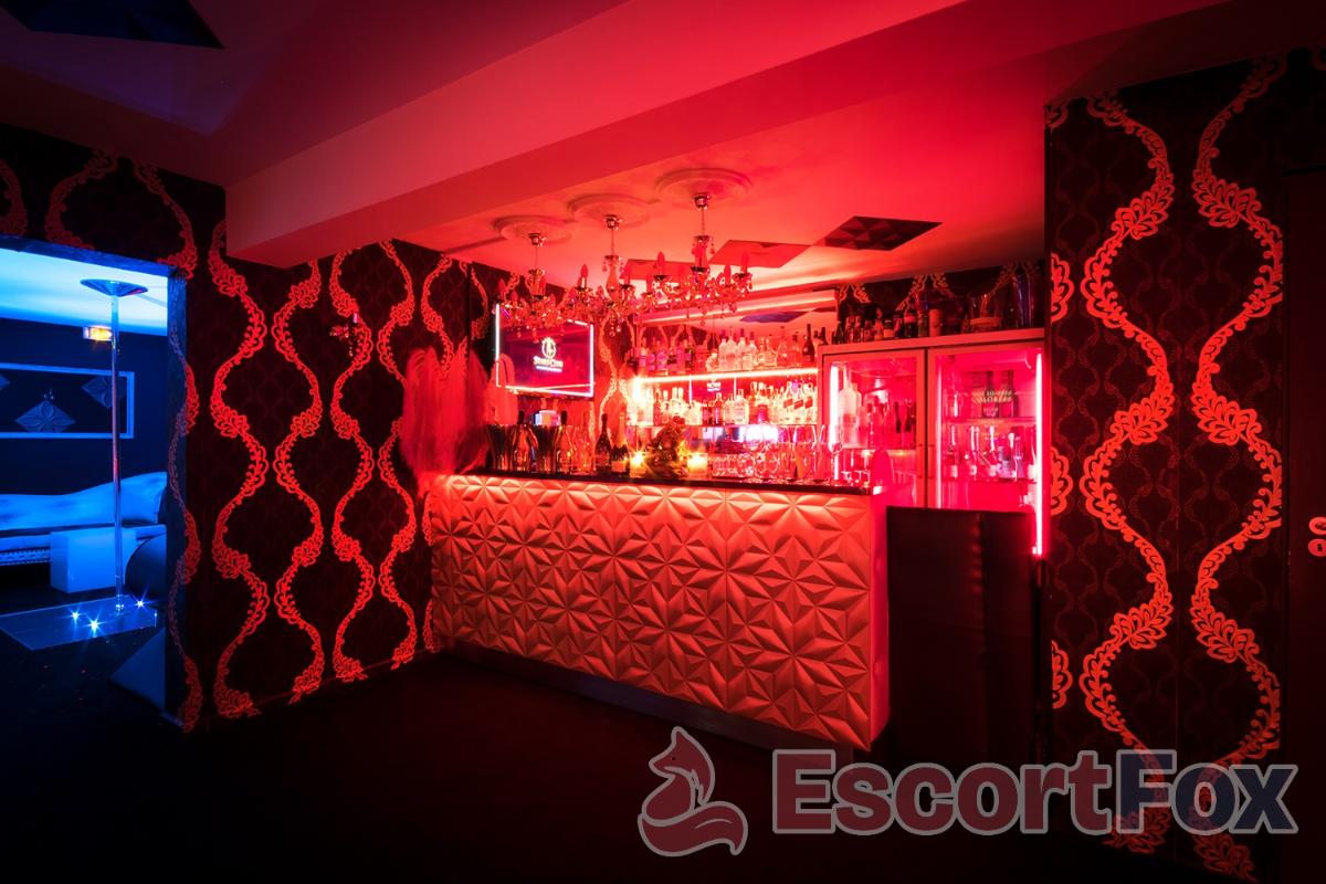 Stars Club — espaço erótico em Beausoleil