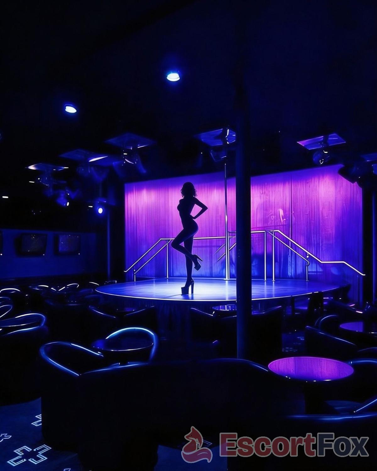 Capital Cabaret — erotický podnik v Raleigh