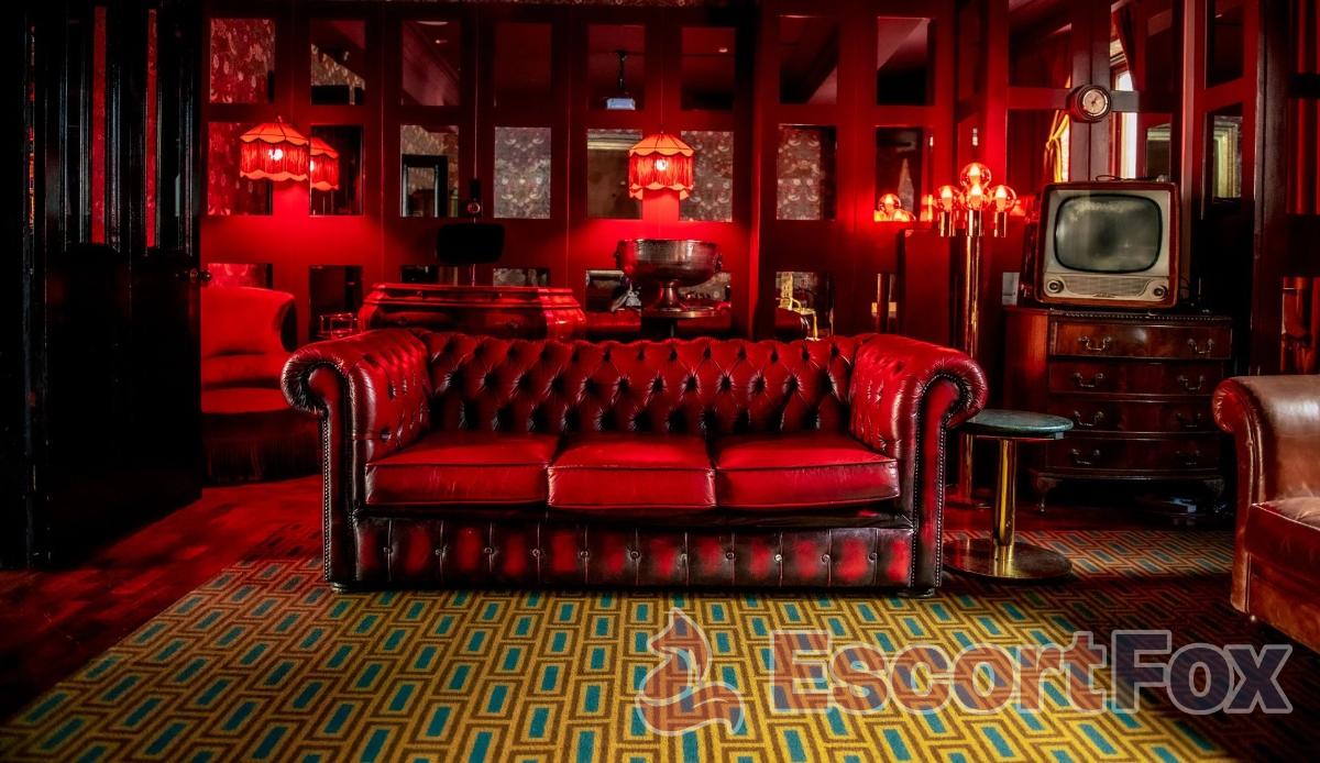23 Paul Street — erotic venue in London