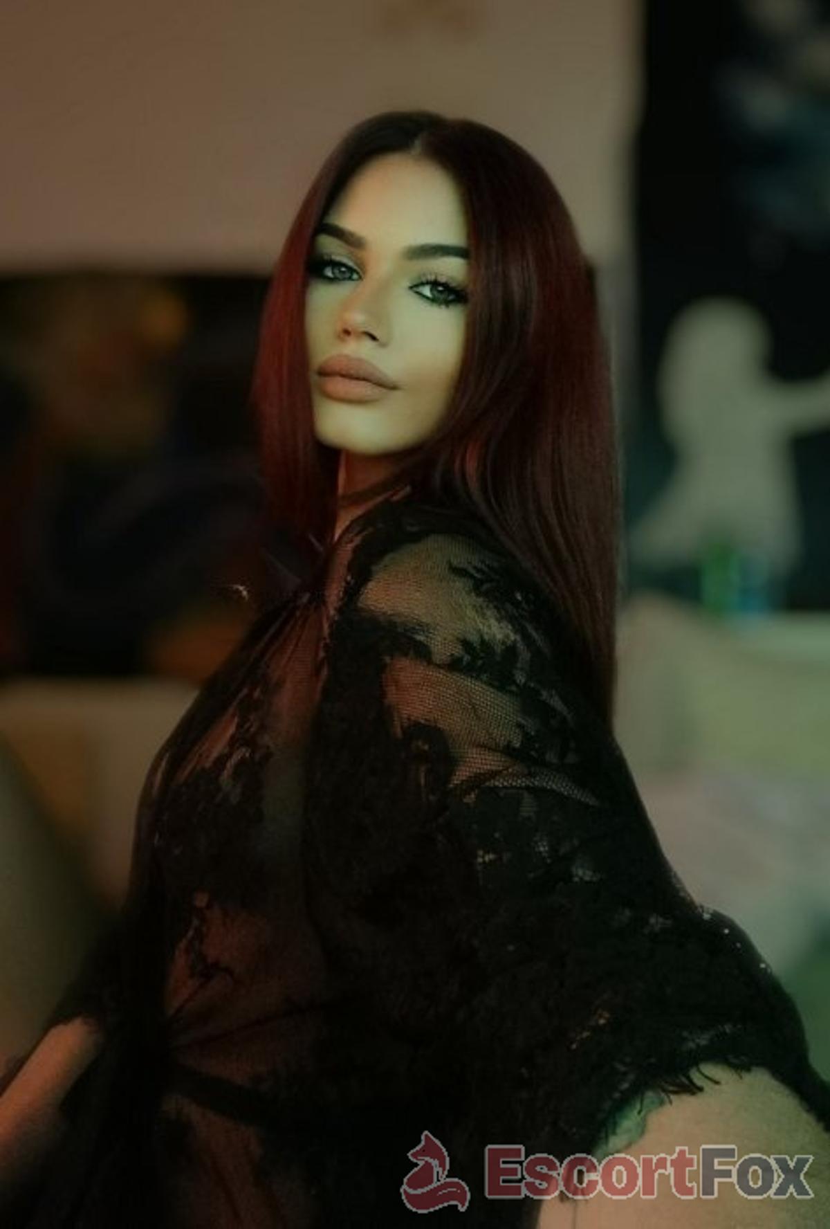 Cherry — escort in Berlin
