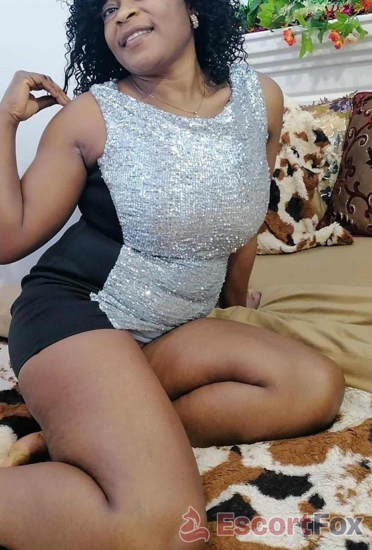 Kelly — escort in Kuwait City