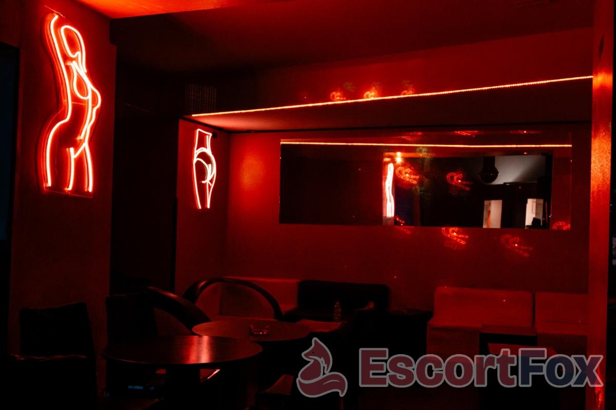 Yet Yes — erotic venue in Catania