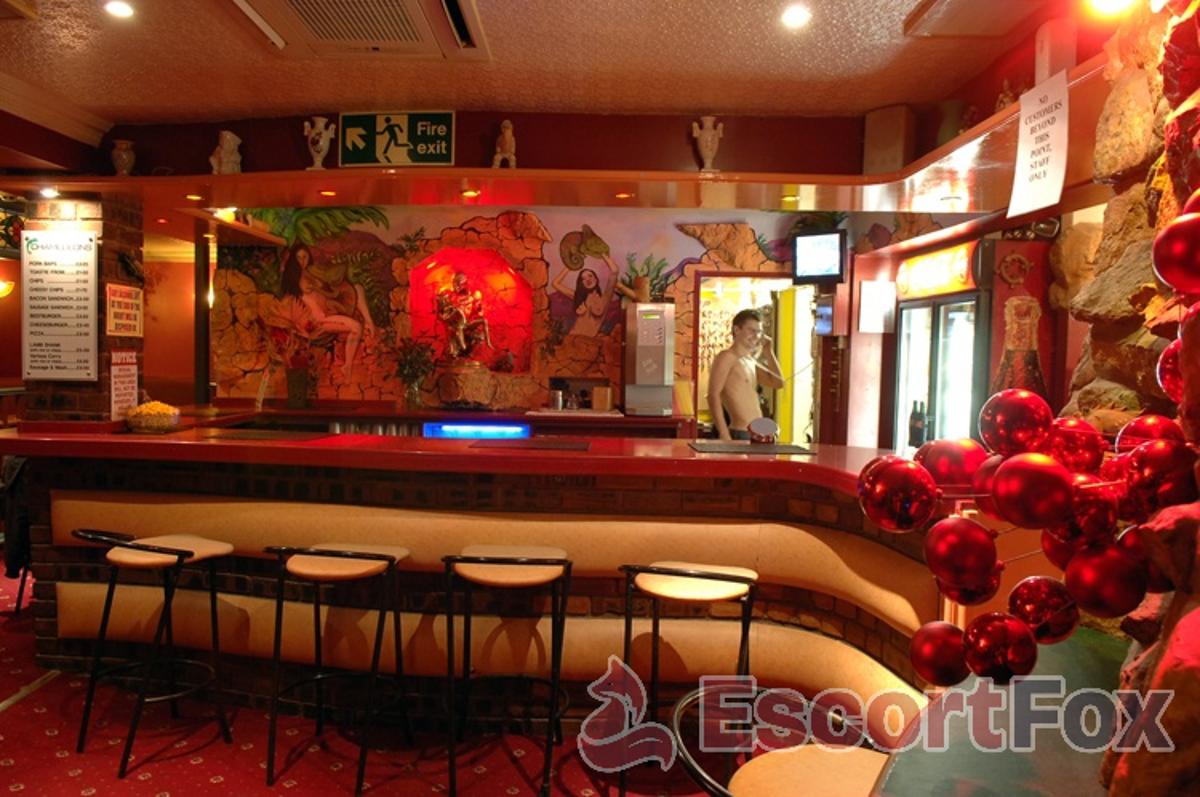 Chameleons — erotic venue in Darlaston