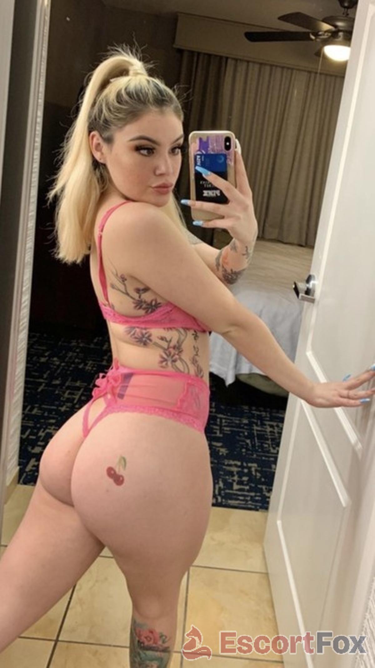 Lilmissalina — escort in Ontario