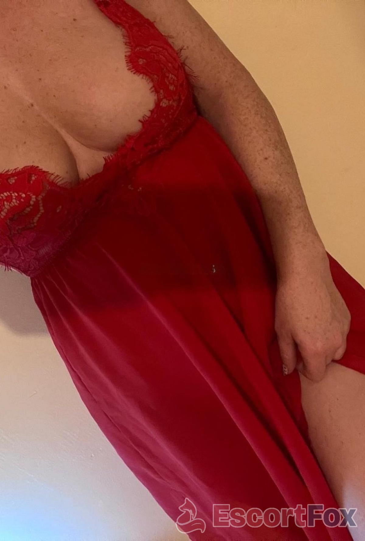 Ali — Escort in Dublin