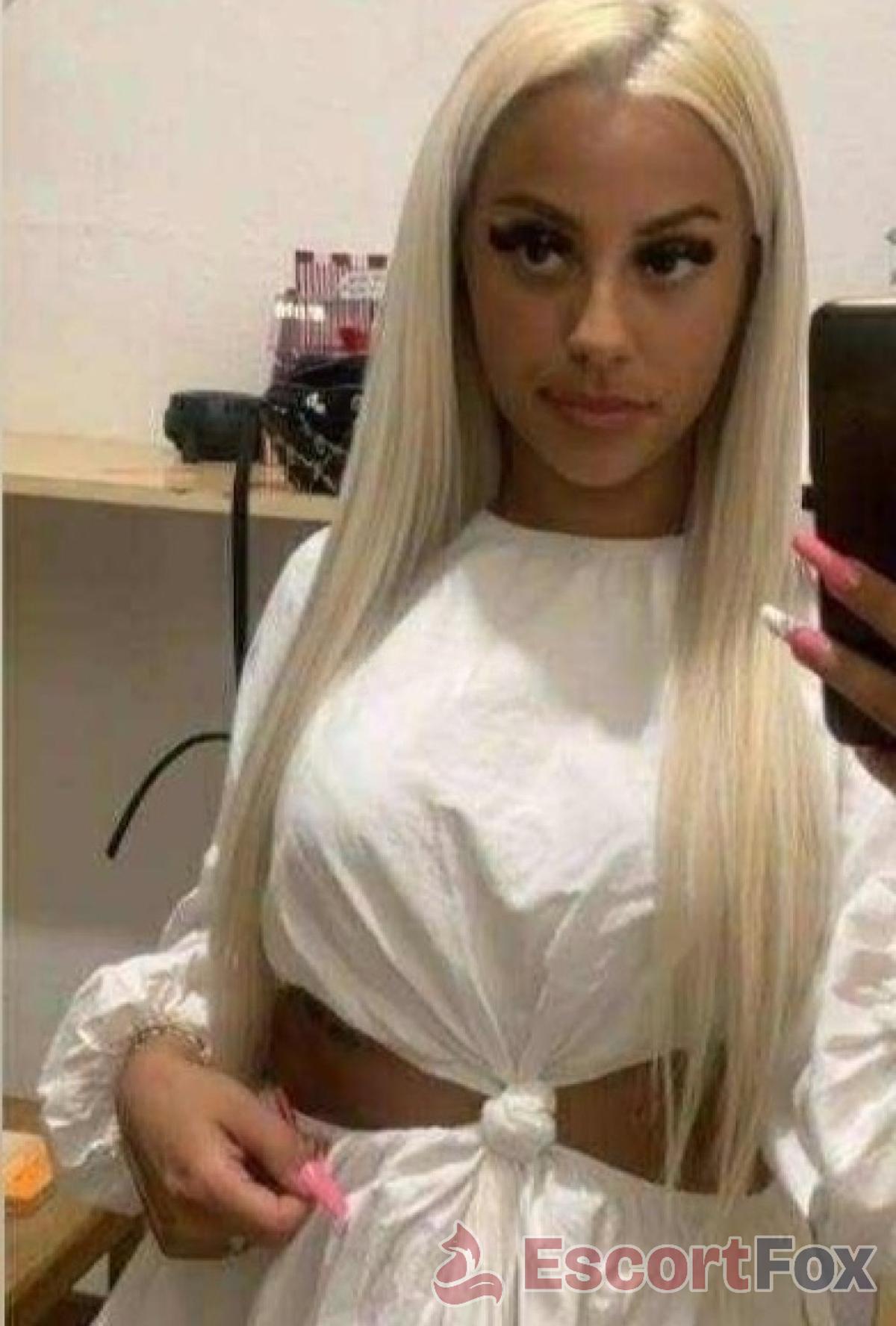 Natasa — escortă în Copenhaga