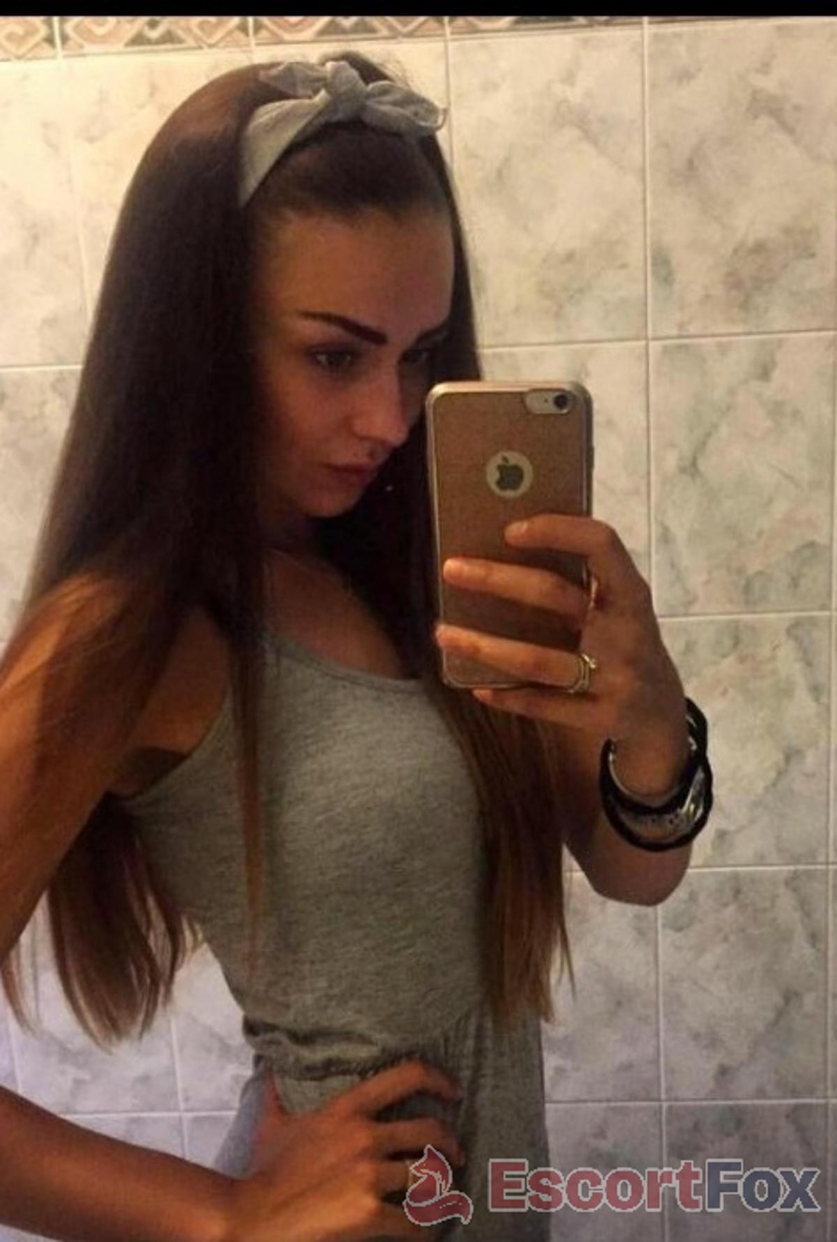 Arianna — escort à Cologne