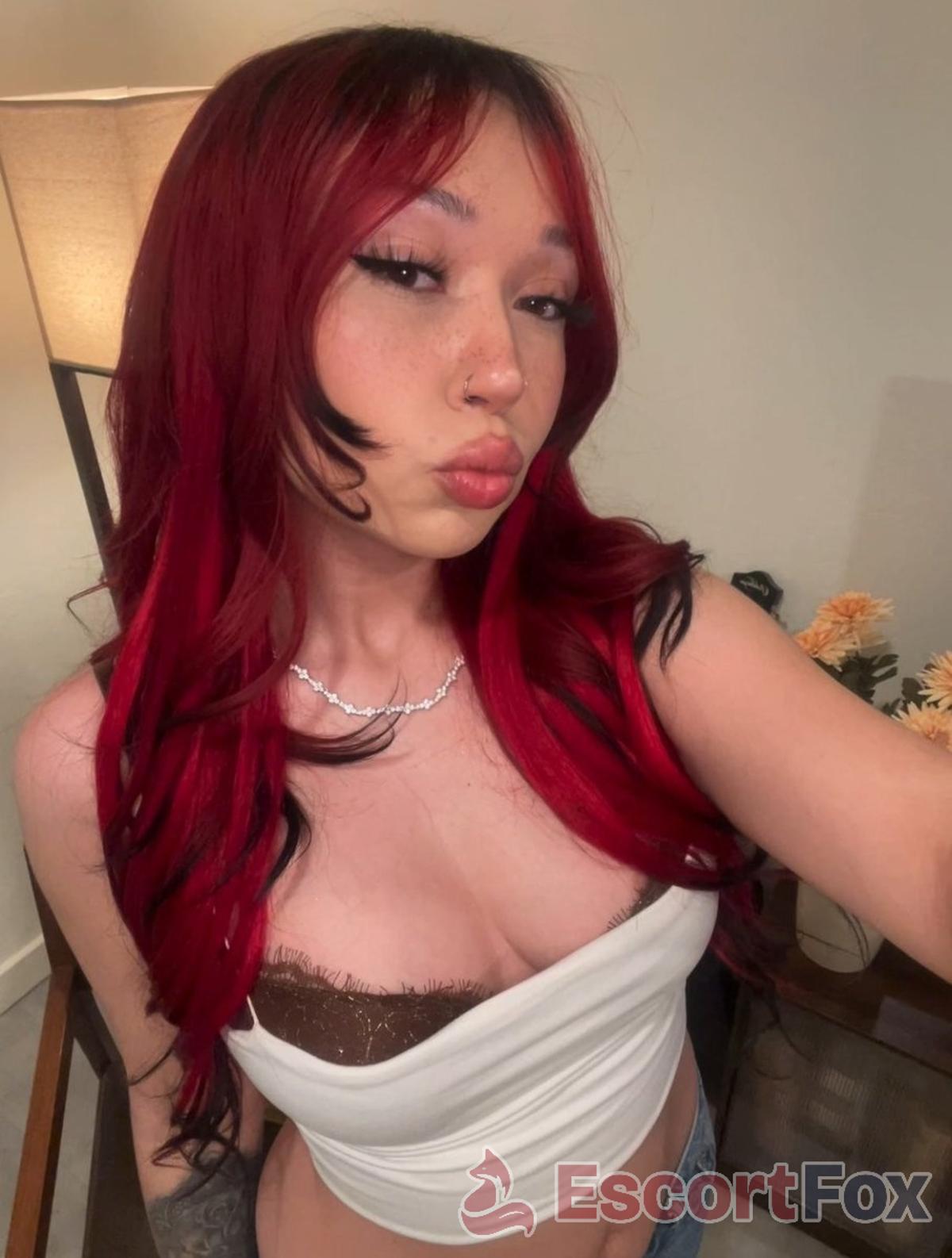 Yazmin — escort à Madrid