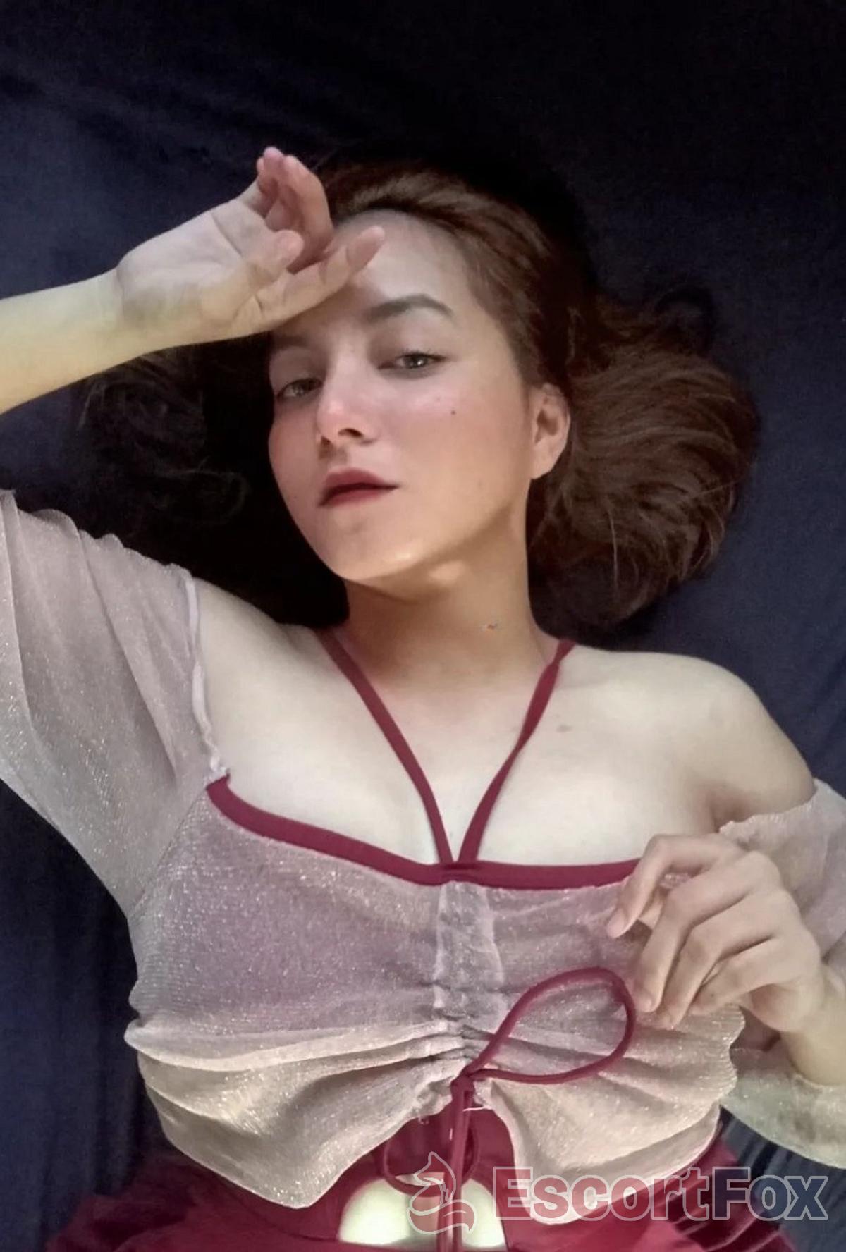 Carlie — Escort in Taipeh