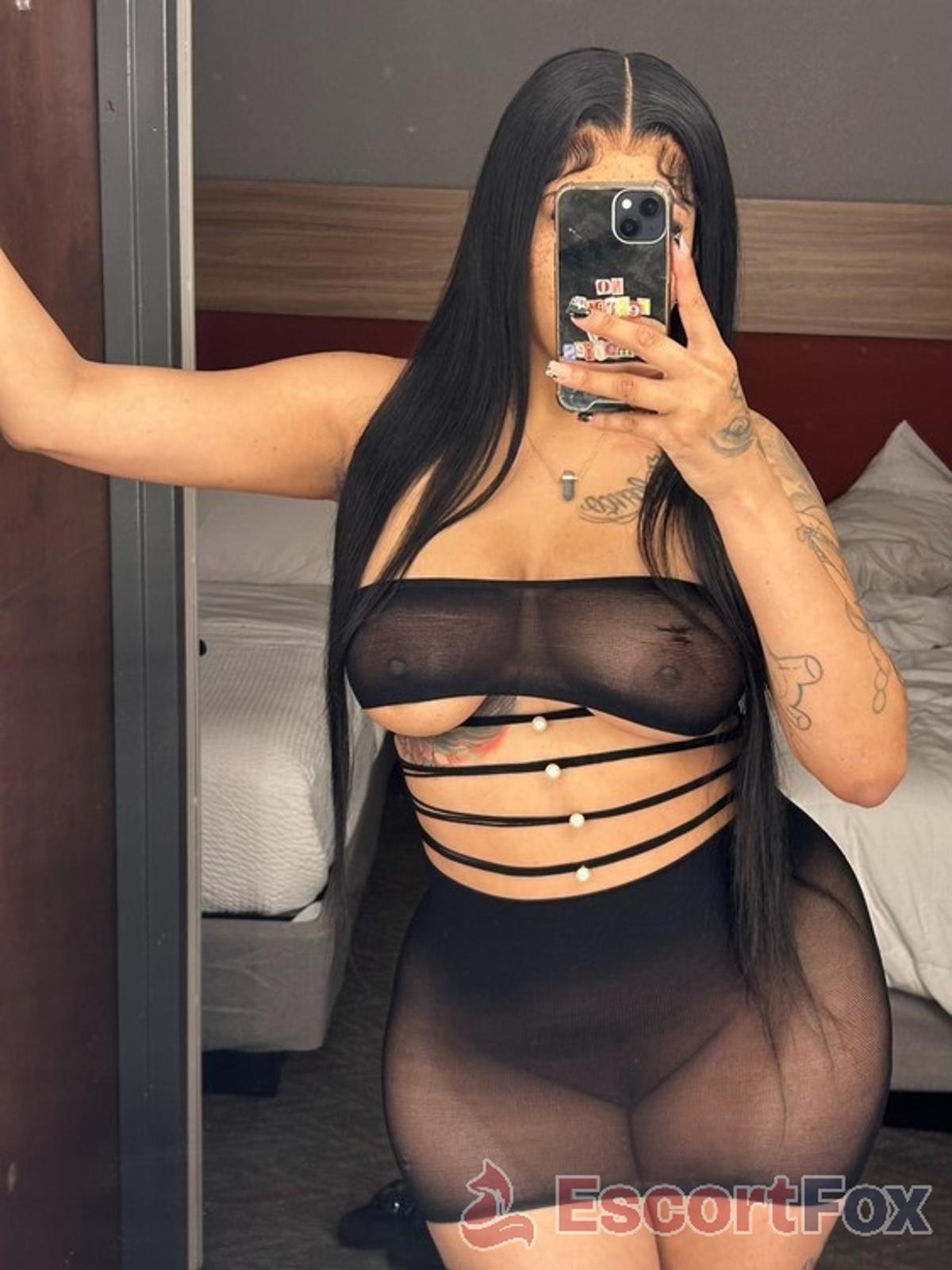 Uniquebarbie — escort in Pittsburgh