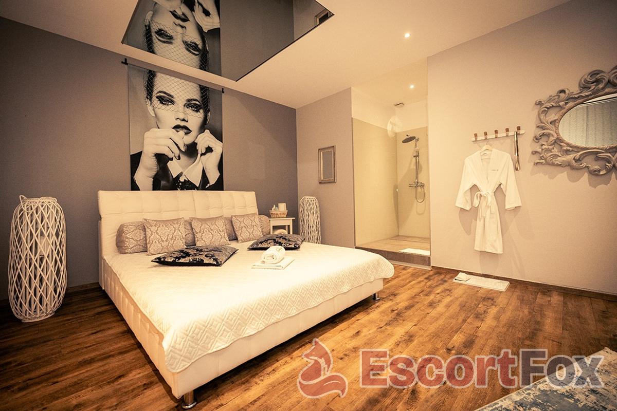 Emotion Wellness — locale erotico a Vienna