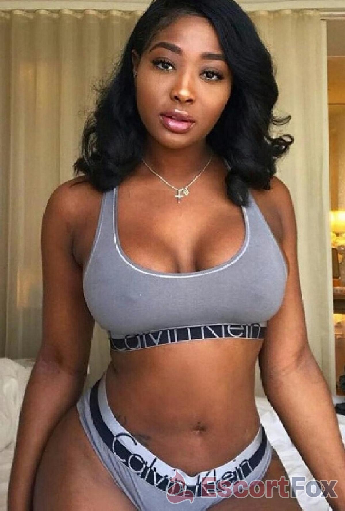 Sexy Lilly — escort in Kuwait City