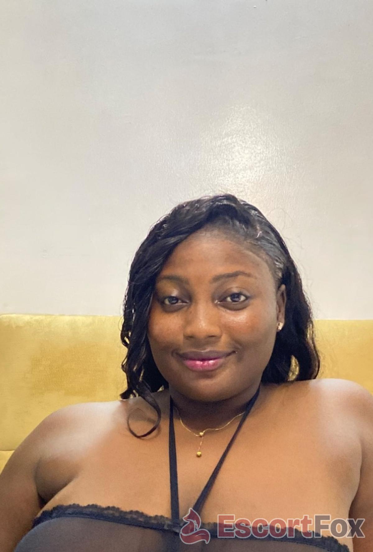 Sonia — Escort in Dublin