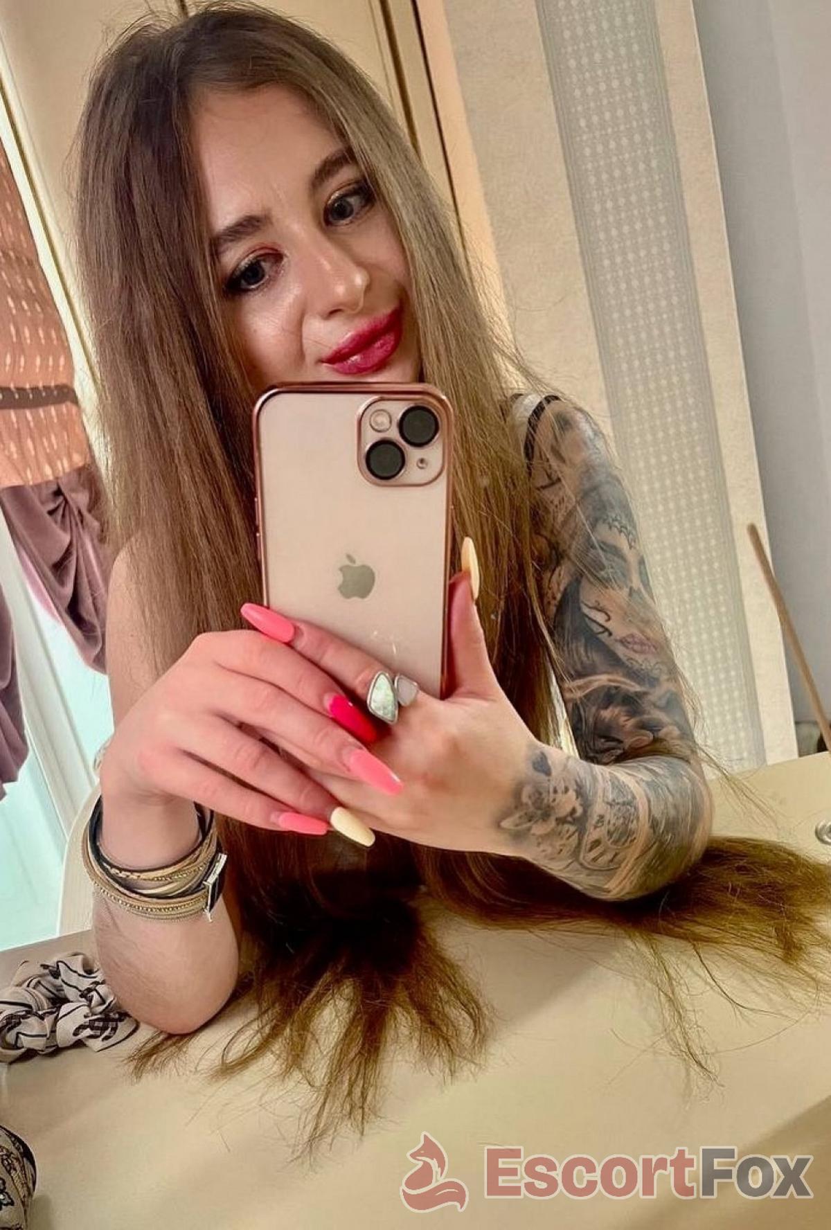 Alina — συνοδός στην πόλη Κίεβο