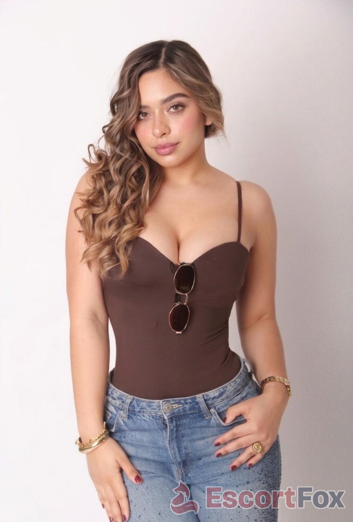Emma Meza Masseuse — escort in Mexico City