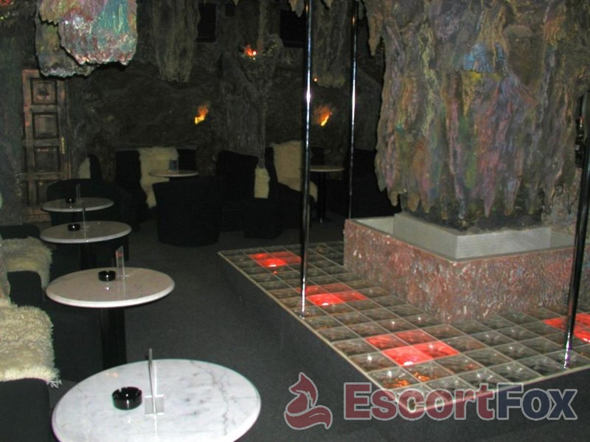 Best Night Club — erotický podnik v meste Bratislava
