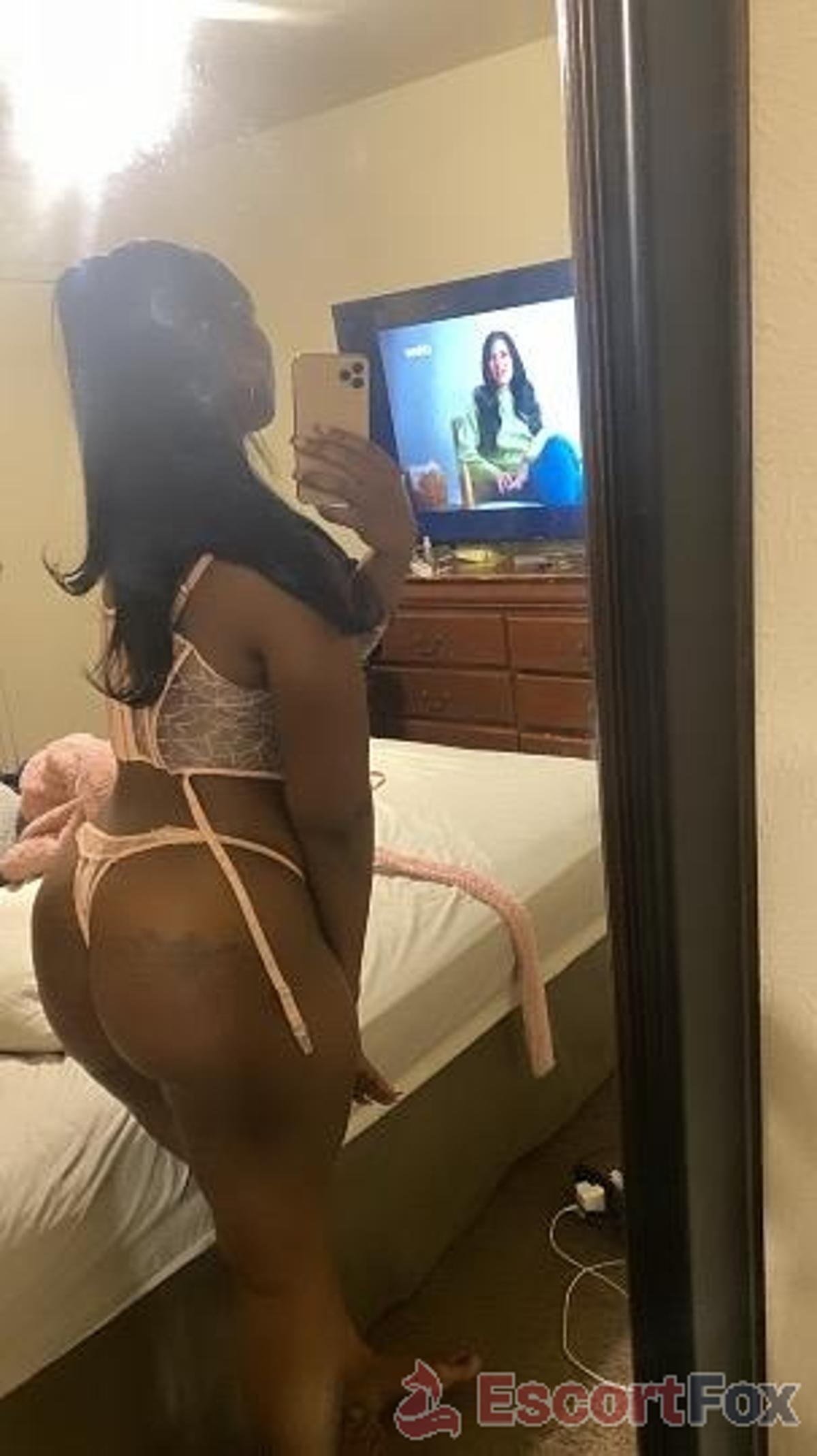 Jasminee Lovee — escort in Fresno