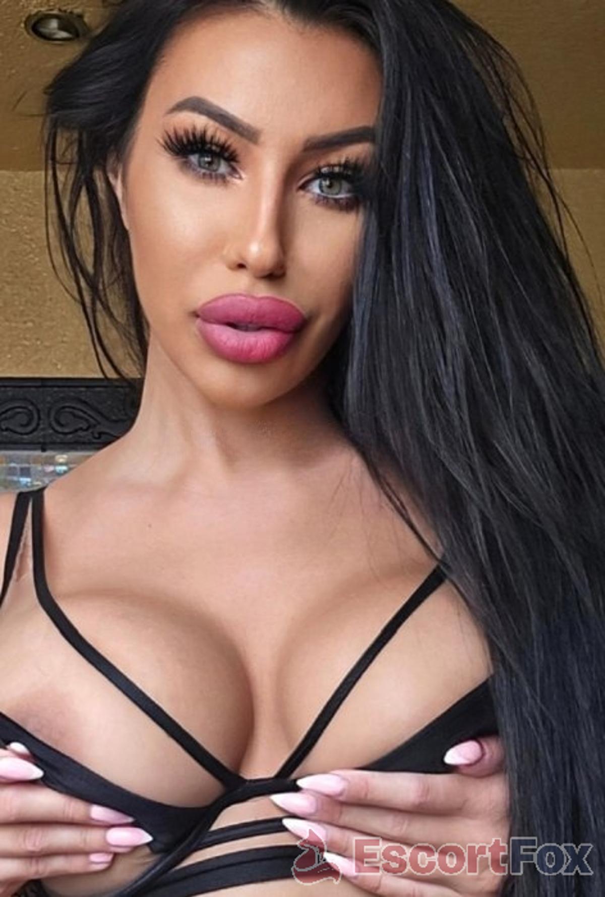 Monika — escort a Freiburg im Breisgau