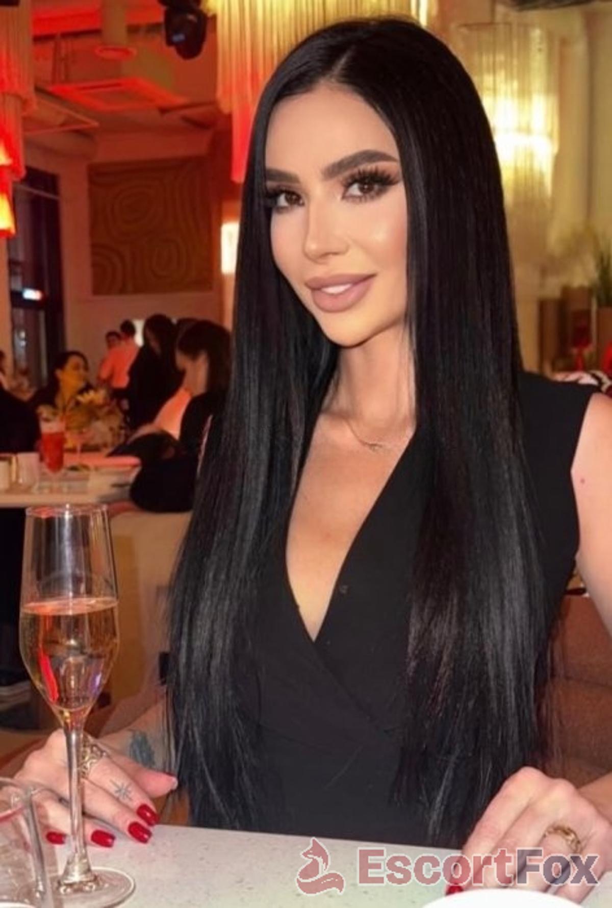 Аnnа — Astana 에스코트
