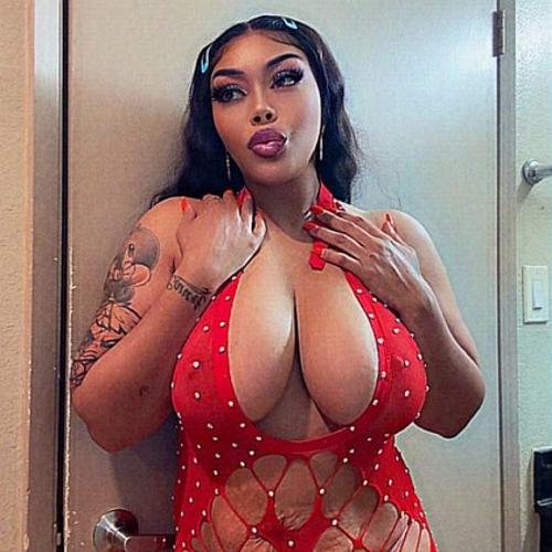 Kayce The Head Doc — escort in North Bay