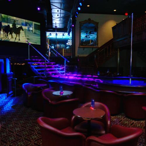 The Boardroom Cabaret — ερωτικός χώρος στην πόλη Brockton