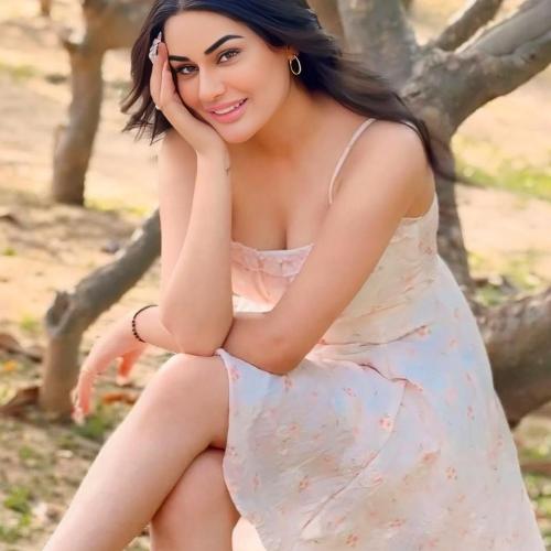 anushkadelhi