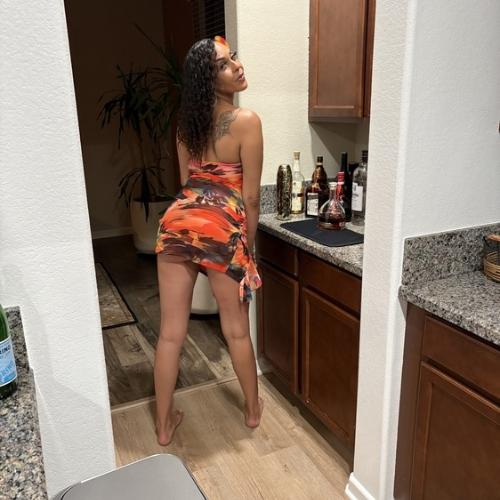 Illiana — escort a Ontario
