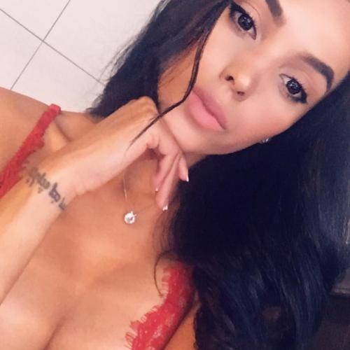 Camila — 빌뉴스 에스코트