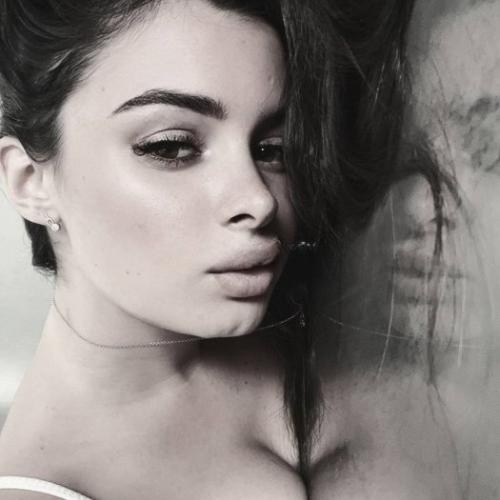 Diana — escortă în Helsinki