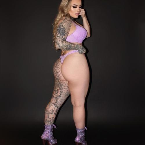 Snowca — escort in Denver