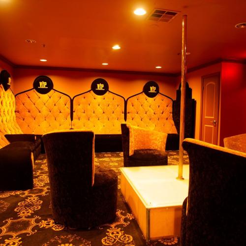 Vip Cabaret — erotisk utested i San Fernando Valley, bilde 10