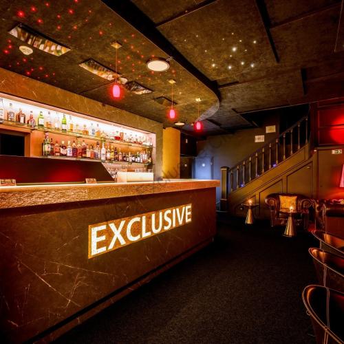 Aaa Exclusive Club — espaço erótico em Praga
