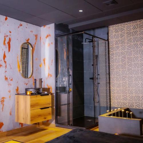 Tantra Usuaya — erotic venue in Madrid