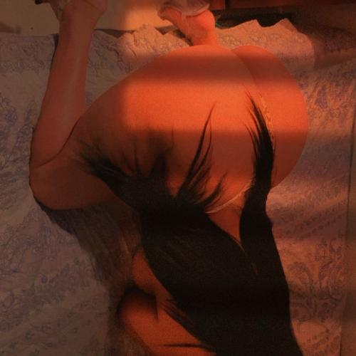 Kamila — eskorta w Glendale