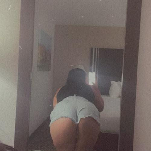 Belleza Mami — eskort v meste Modesto