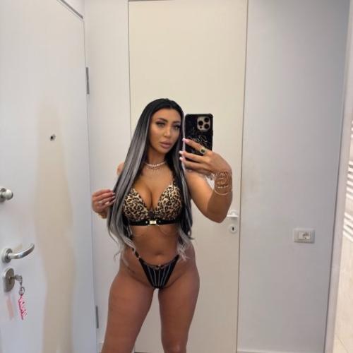 Ashley — 부쿠레슈티 에스코트