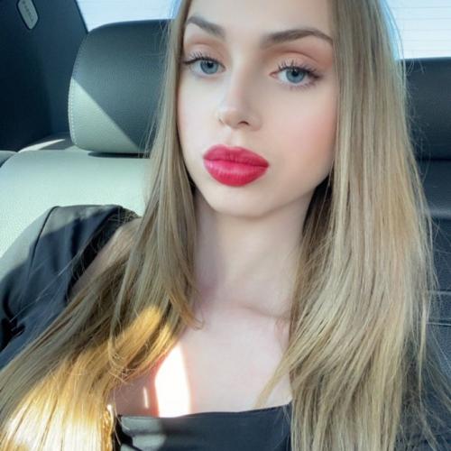 Elsa — escort in Athens