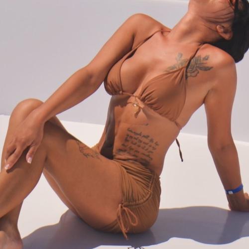 Lela — escort in Baku