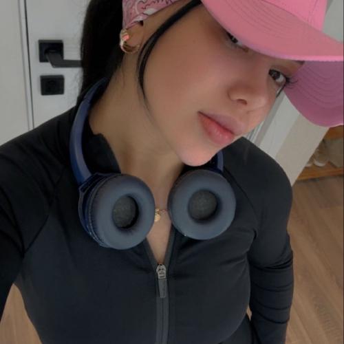 Sofia — 바쿠 에스코트