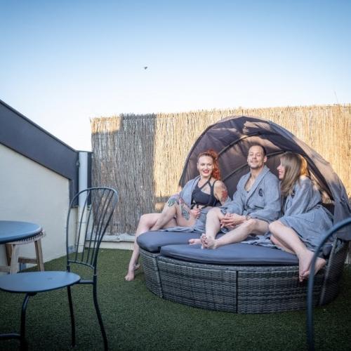 Acanthus Exclusive Wellness — erotický podnik v Pecq
