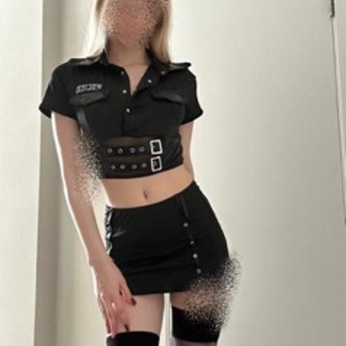Betty — escort in Ústí nad Labem, photo 2