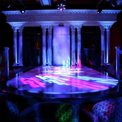Downtown Cabaret — erotický podnik v Minneapolis