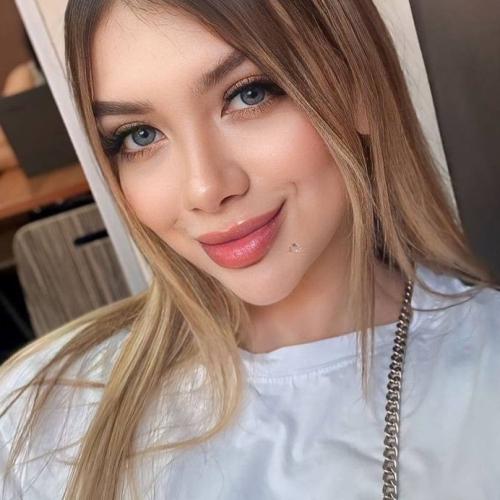 Mariana — escort in Parijs