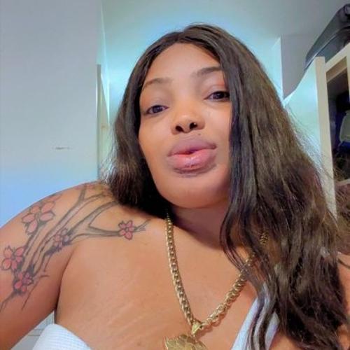 Abby Loveth — escort in Lausanne