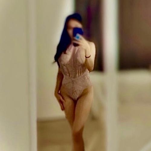 Michelle Misato — συνοδός στην πόλη Σαν Φρανσίσκο
