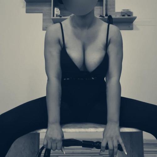 Mistress Paula — eskorte i Bucharest