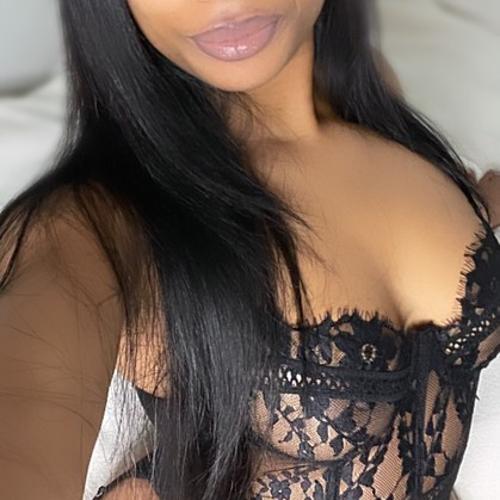 Jloveeee — escort in Seattle