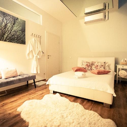 Emotion Wellness — locale erotico a Vienna